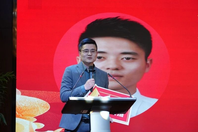 迎新春·话未来%7C明升mansion88控股集团举办2023年第1期青年沙龙_18f1053d.jpg